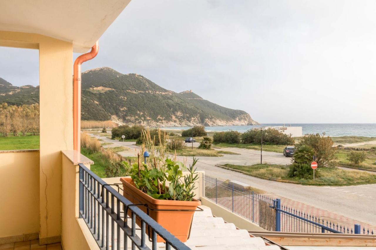 Hotel Villa Del Mare Solanas Solanas  Exteriör bild