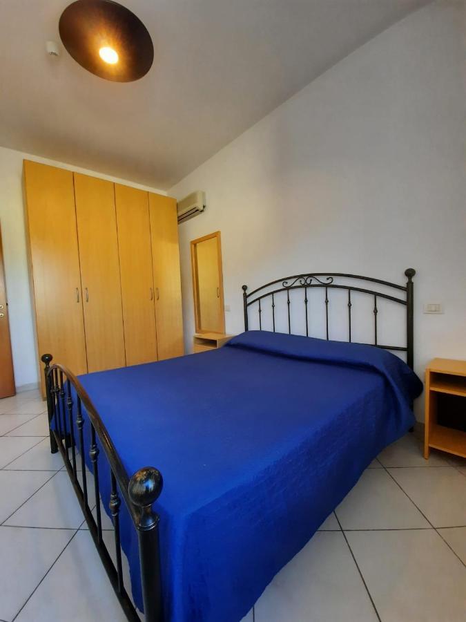 Hotel Villa Del Mare Solanas Solanas  Exteriör bild